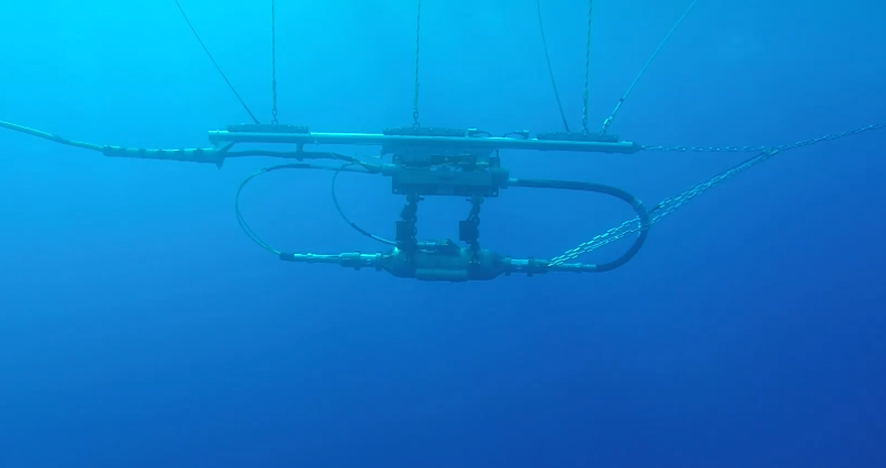 Gemini-in-water-1 Gemini-in-water-1